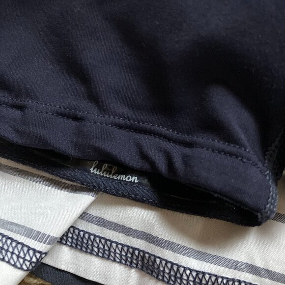 Excellent Lululemon Chase Me Skirt w/ Shorts Running Tennis Sz 4 - Picture 9 of 14
